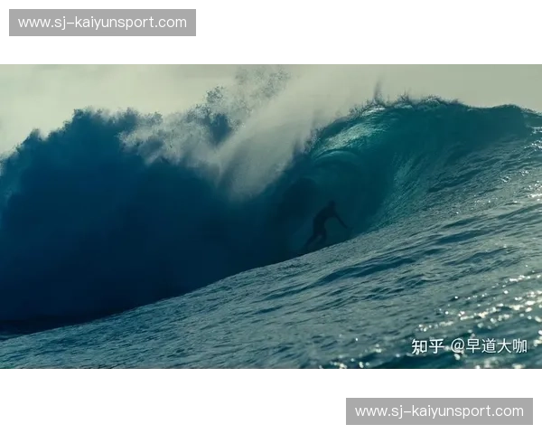 冲浪集锦：海浪之上，生活之下的自由乐章